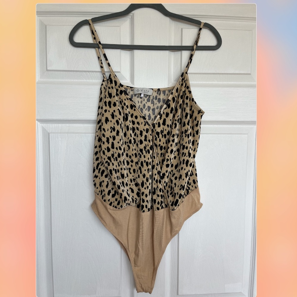 NWOT WAYF Animal Cheetah Print Bodysuit XL